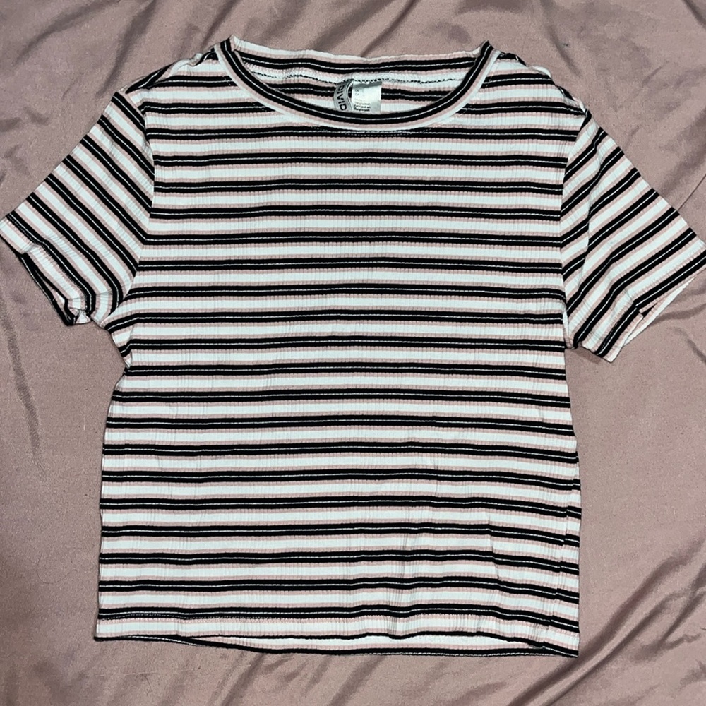 Divided (H&M) short sleeve striped tee